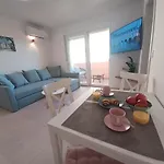 Mare - Lovely Flat Few Steps Away From The Main Bus Station And Old Town