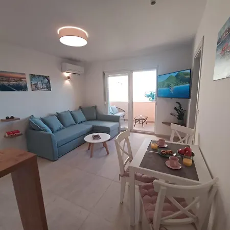 Lejlighed Mare - Lovely Flat Few Steps Away From The Main Bus Station And Old Town *