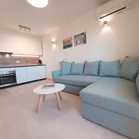 Apartamento Mare - Lovely Flat Few Steps Away From The Main Bus Station And Old Town