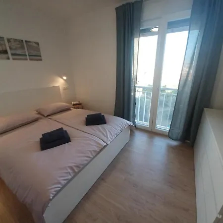 Mare - Lovely Flat Few Steps Away From The Main Bus Station And Old Town *